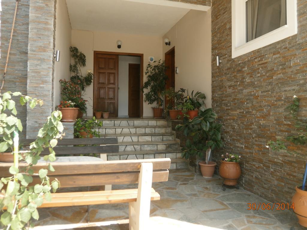 Ioannis Avrades Apartments Agiakampos  Ngoại thất bức ảnh