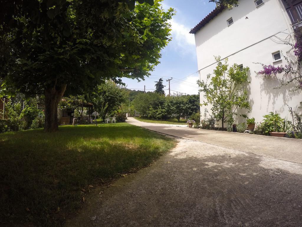 Ioannis Avrades Apartments Agiakampos  Ngoại thất bức ảnh