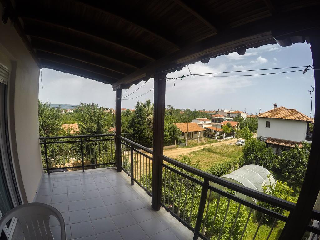 Ioannis Avrades Apartments Agiakampos  Ngoại thất bức ảnh