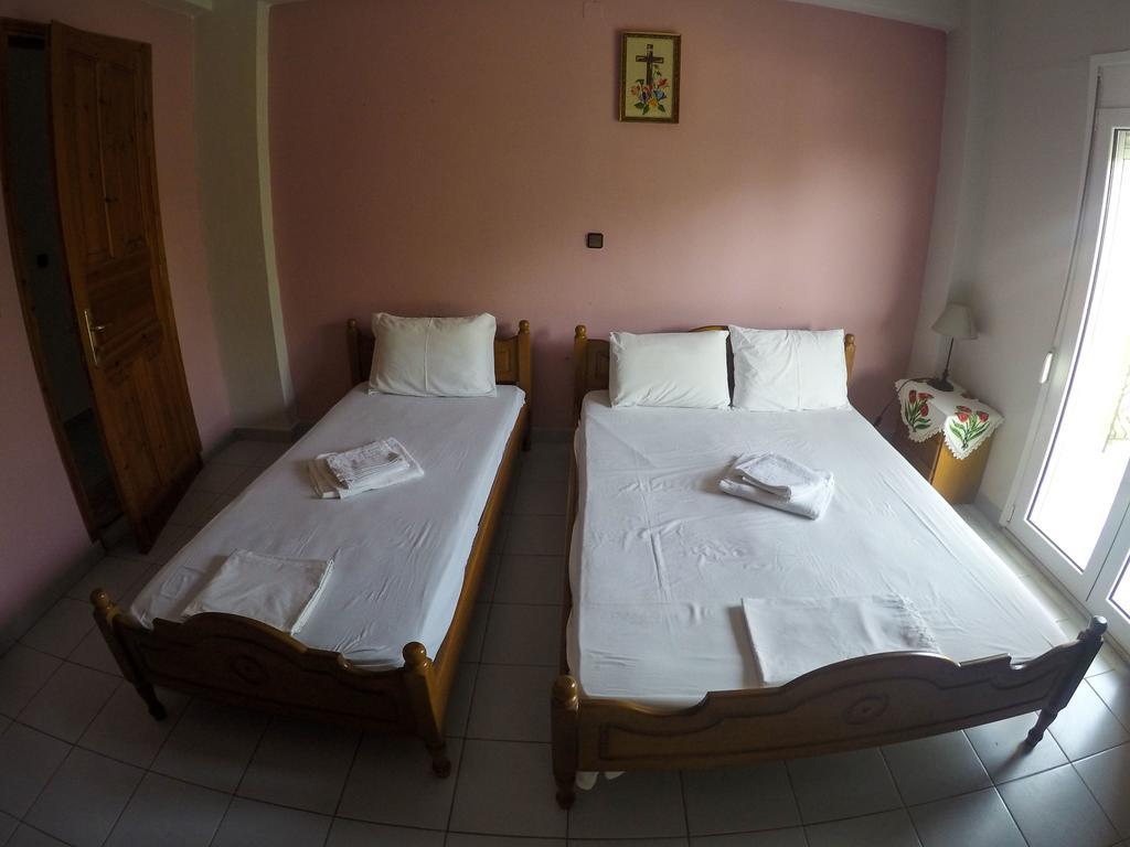 Ioannis Avrades Apartments Agiakampos  Ngoại thất bức ảnh